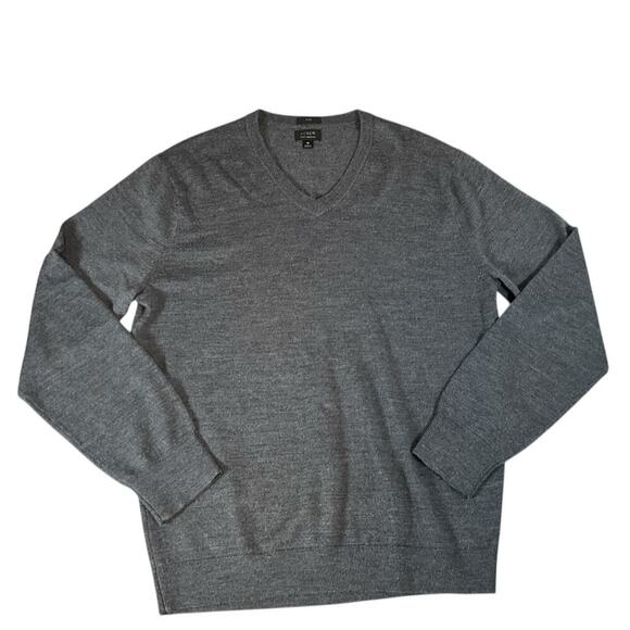 J Crew 100% Merino Wool Men's V Neck Sweater Gray Long Sleeve Tight Knit Medium - Picture 3 of 10